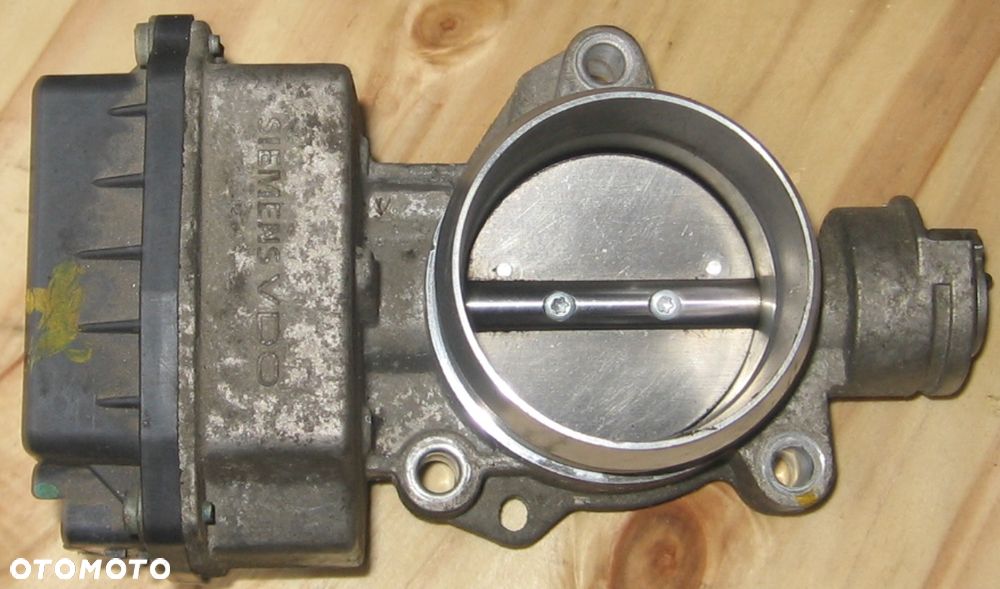 przepustnica CITROEN C5 III C4 PEUGEOT 407 2.0 16V 9650787380