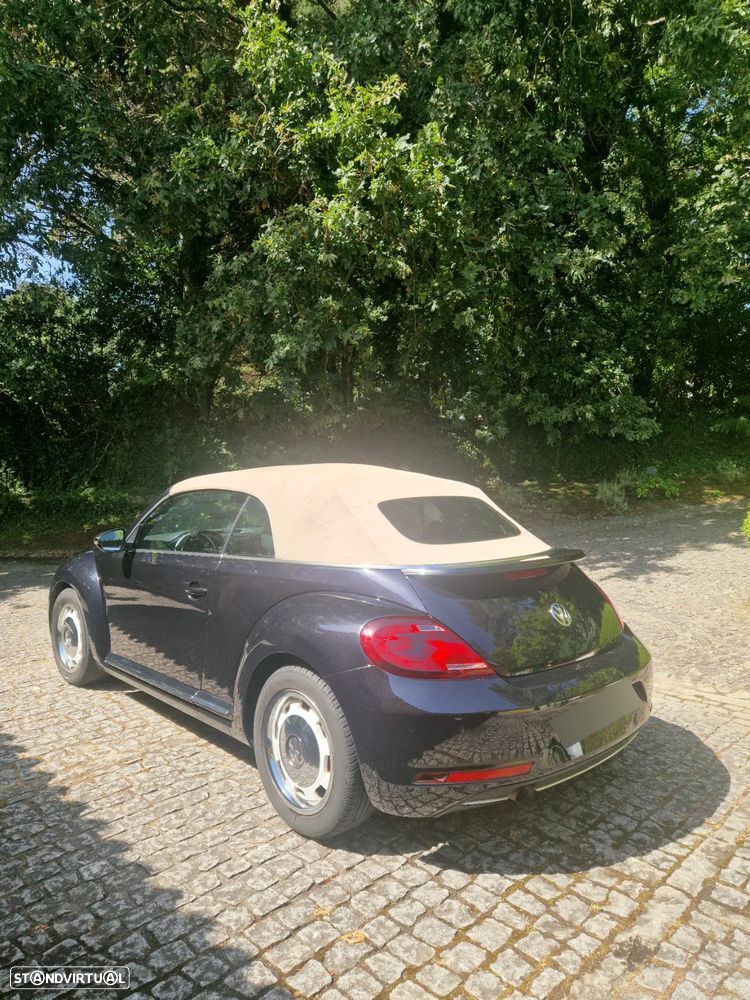 VW New Beetle Cabriolet 1.2 TSI Design DSG - 17