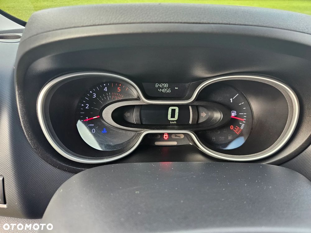 Renault Trafic - 8