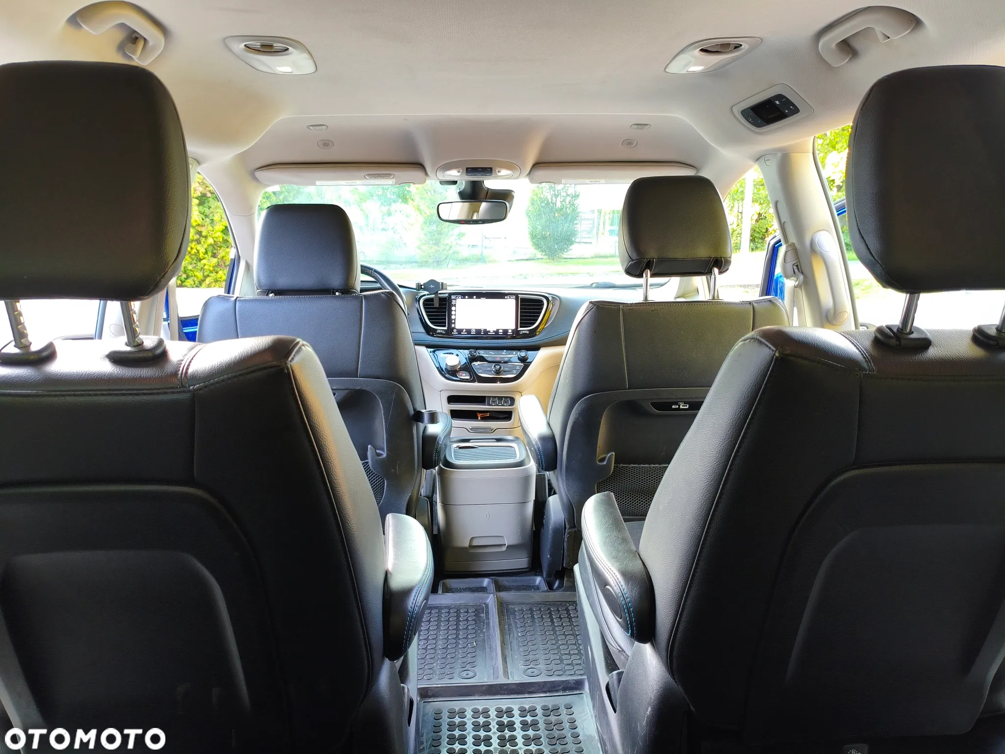 Chrysler Pacifica - 14
