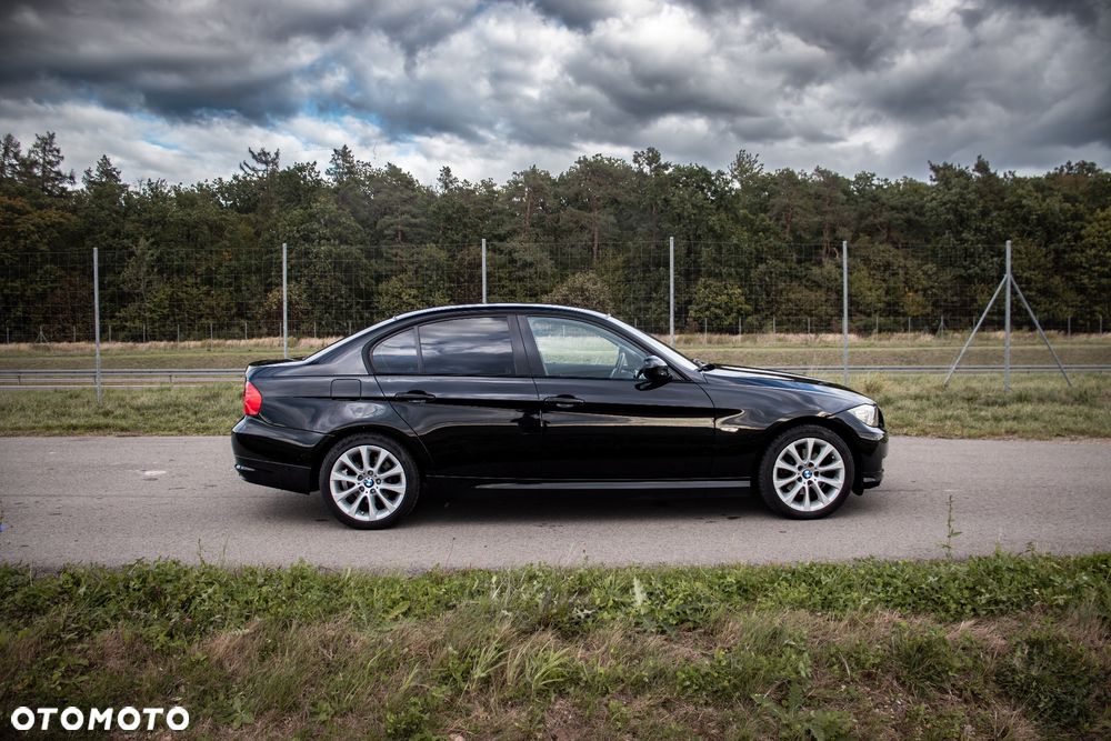 BMW Seria 3 - 10