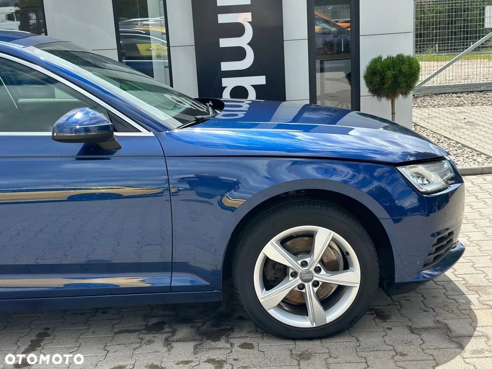 Audi A4 Avant - 5