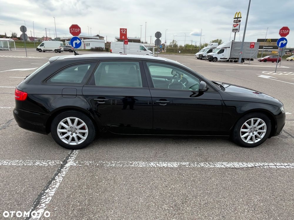 Audi A4 Avant 2.0 TDI - 8
