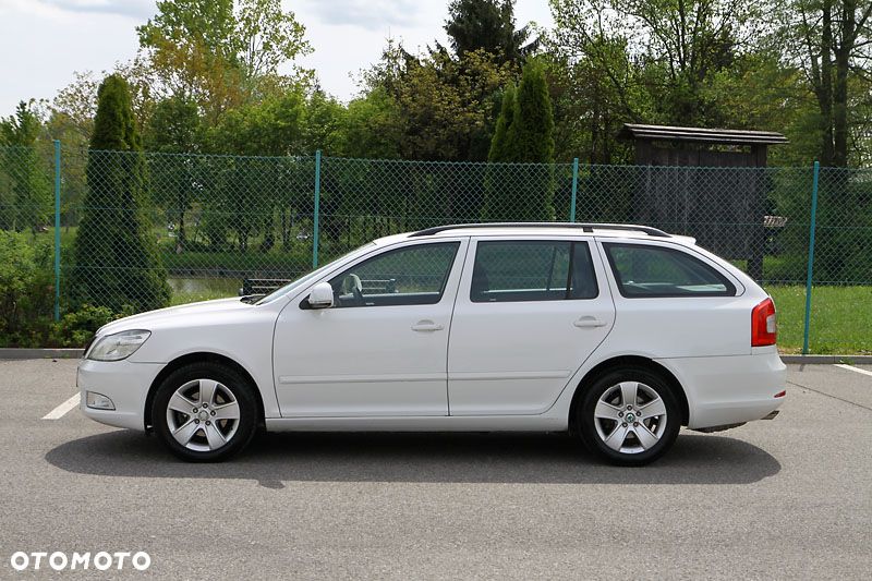 Skoda Octavia 1.6 TDI DPF 4x4 Ambition - 6