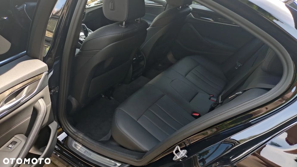 BMW Seria 5 530i - 18