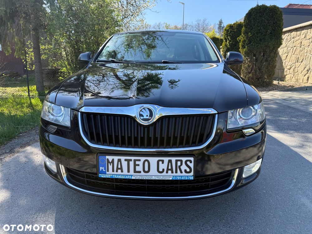 Skoda Superb 2.0 TDI L&K DSG - 5