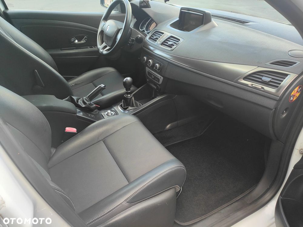 Renault Megane - 11