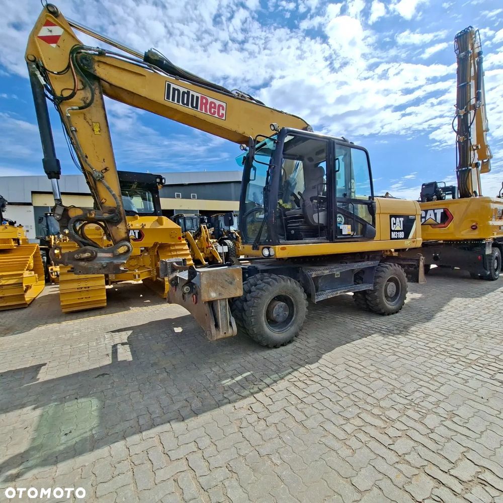 Caterpillar M318D, 2014 ROK, PODPORY + PŁUG - 1