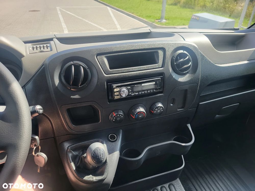 Renault Master - 40