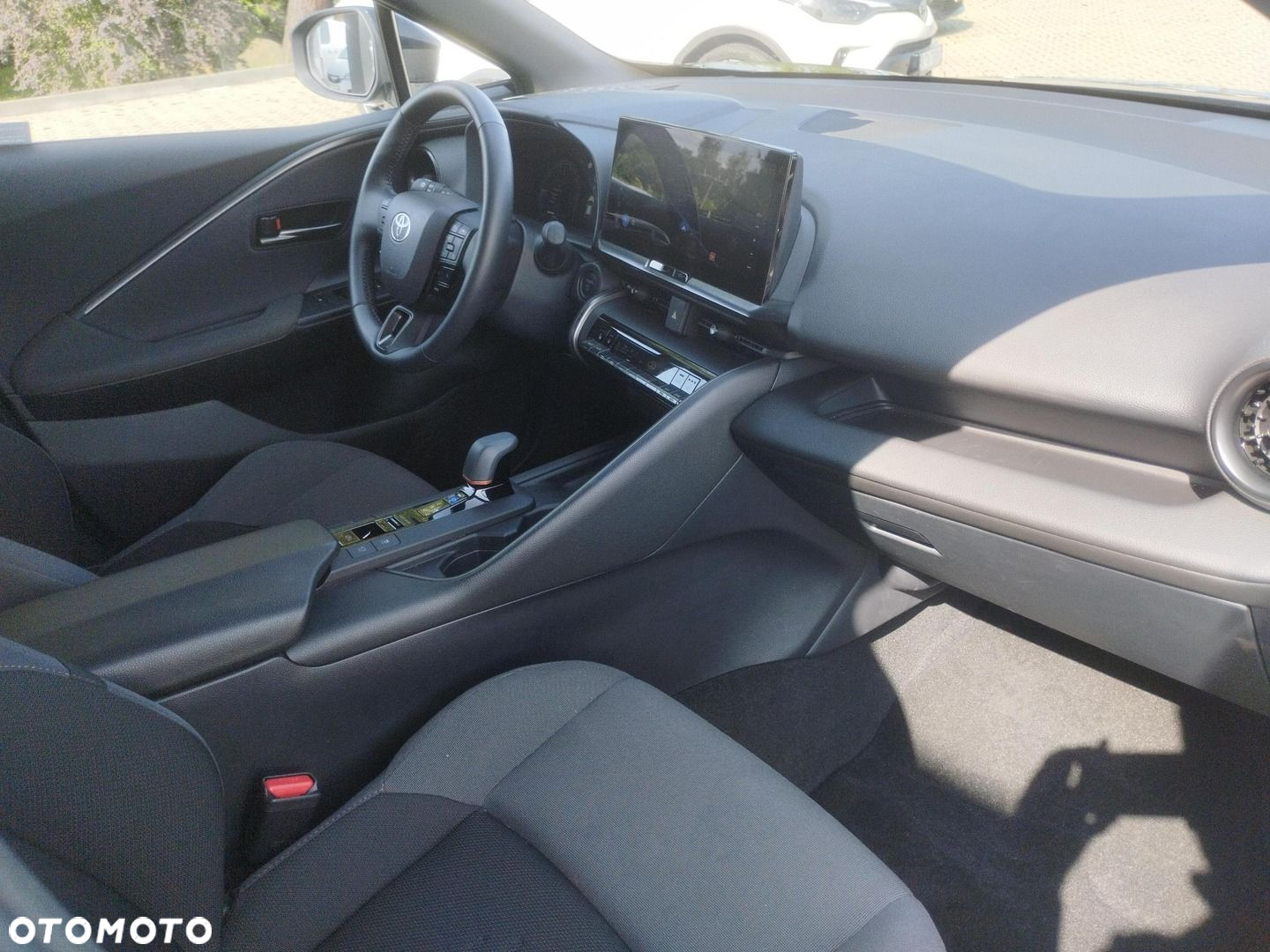 Toyota C-HR - 9