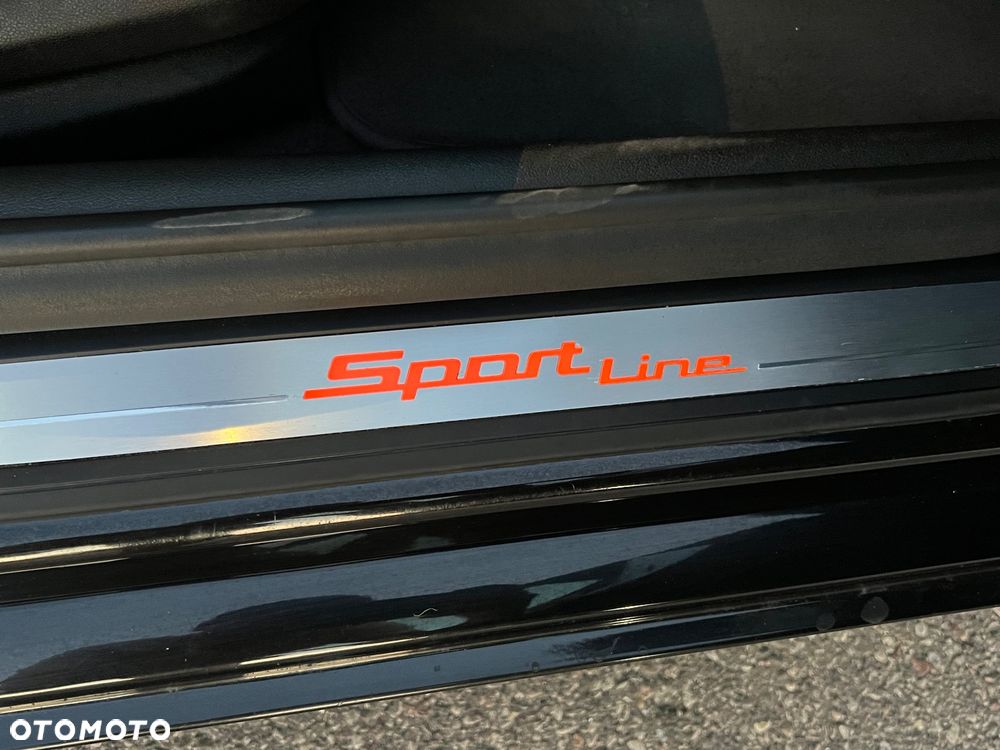 BMW Seria 5 520d Sport Line - 16