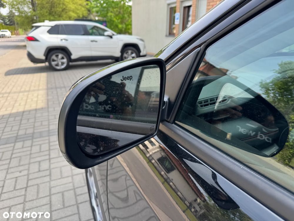 Jeep Compass - 9
