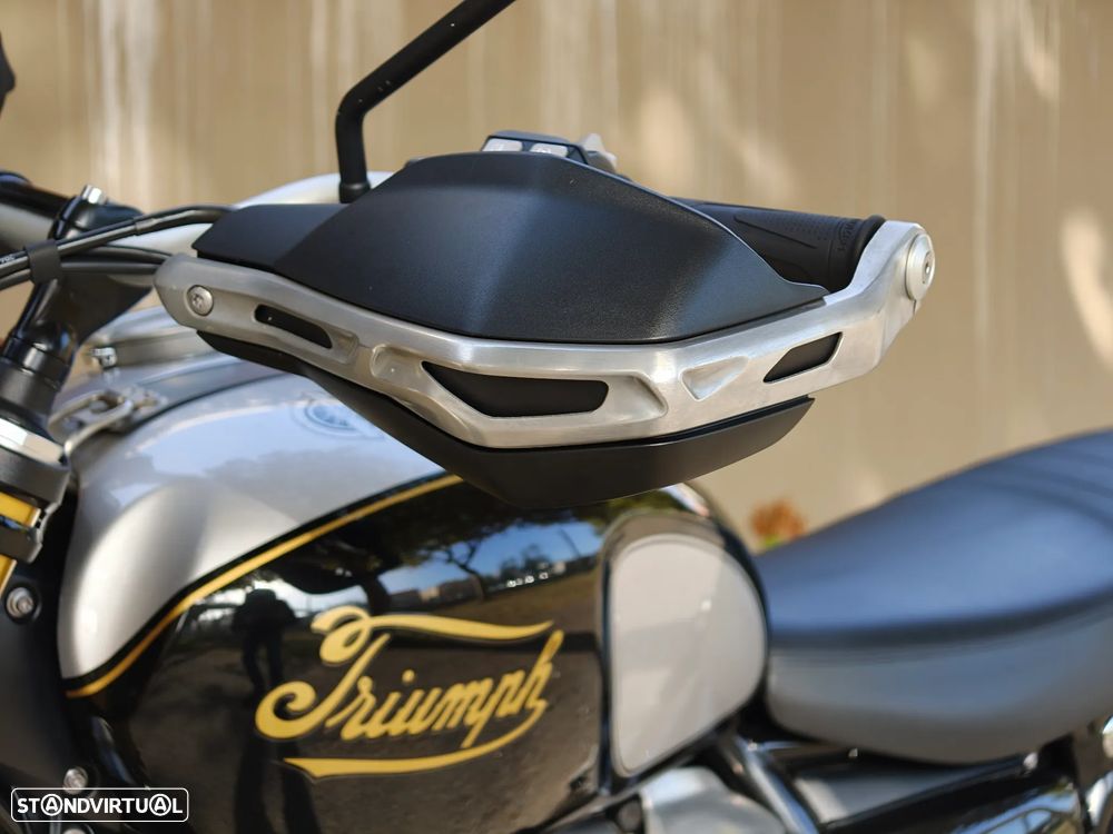 Triumph Scrambler 1200 XE Icon Edition - 17