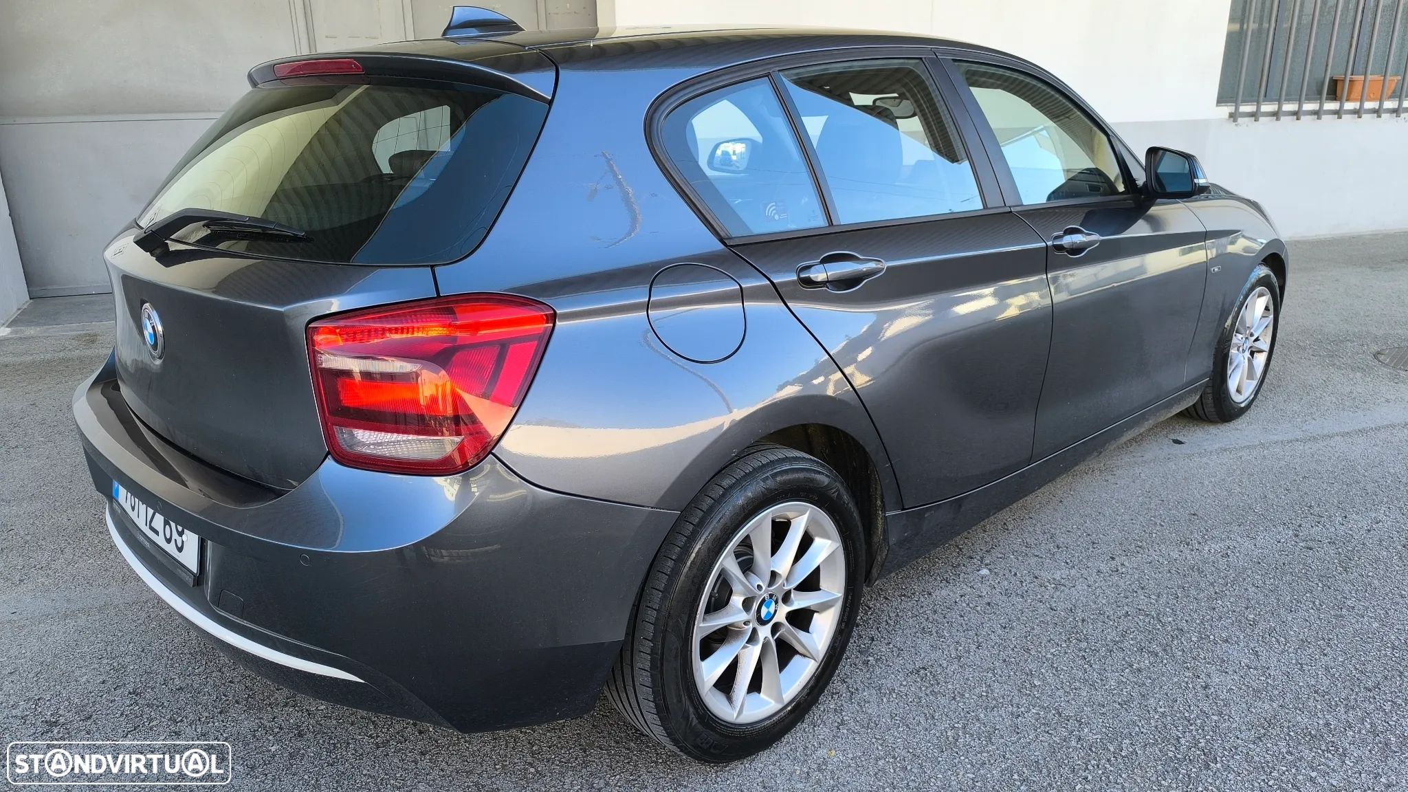 BMW 116 d EDynamics Line Urban - 1