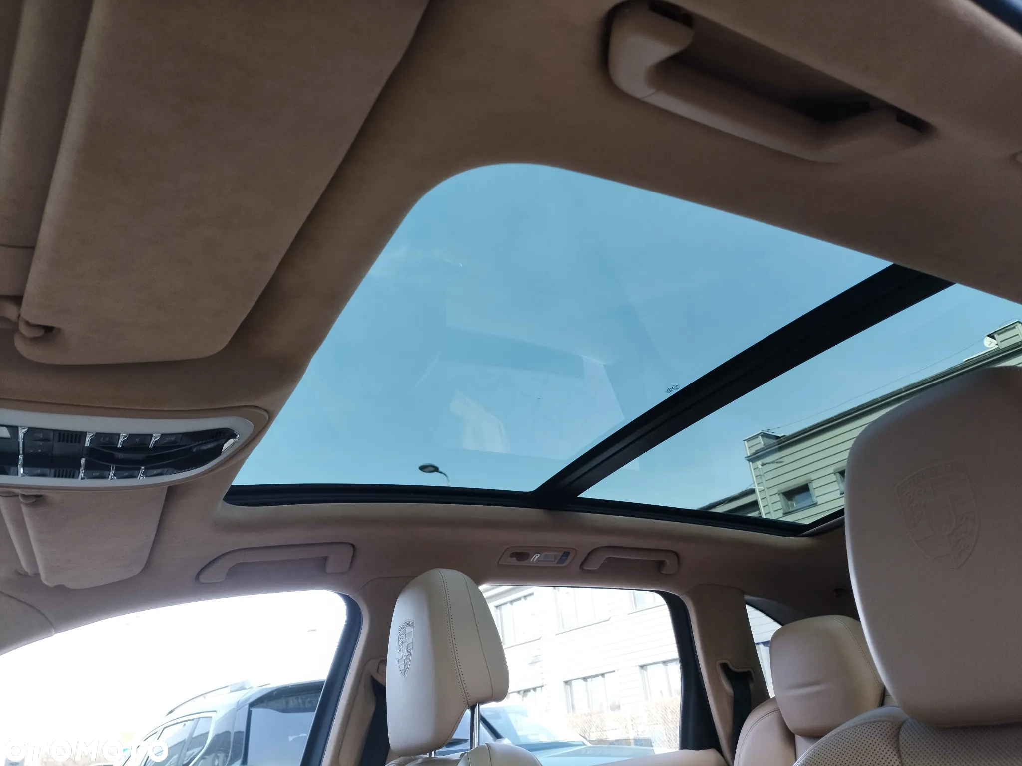 Porsche Cayenne GTS - 19