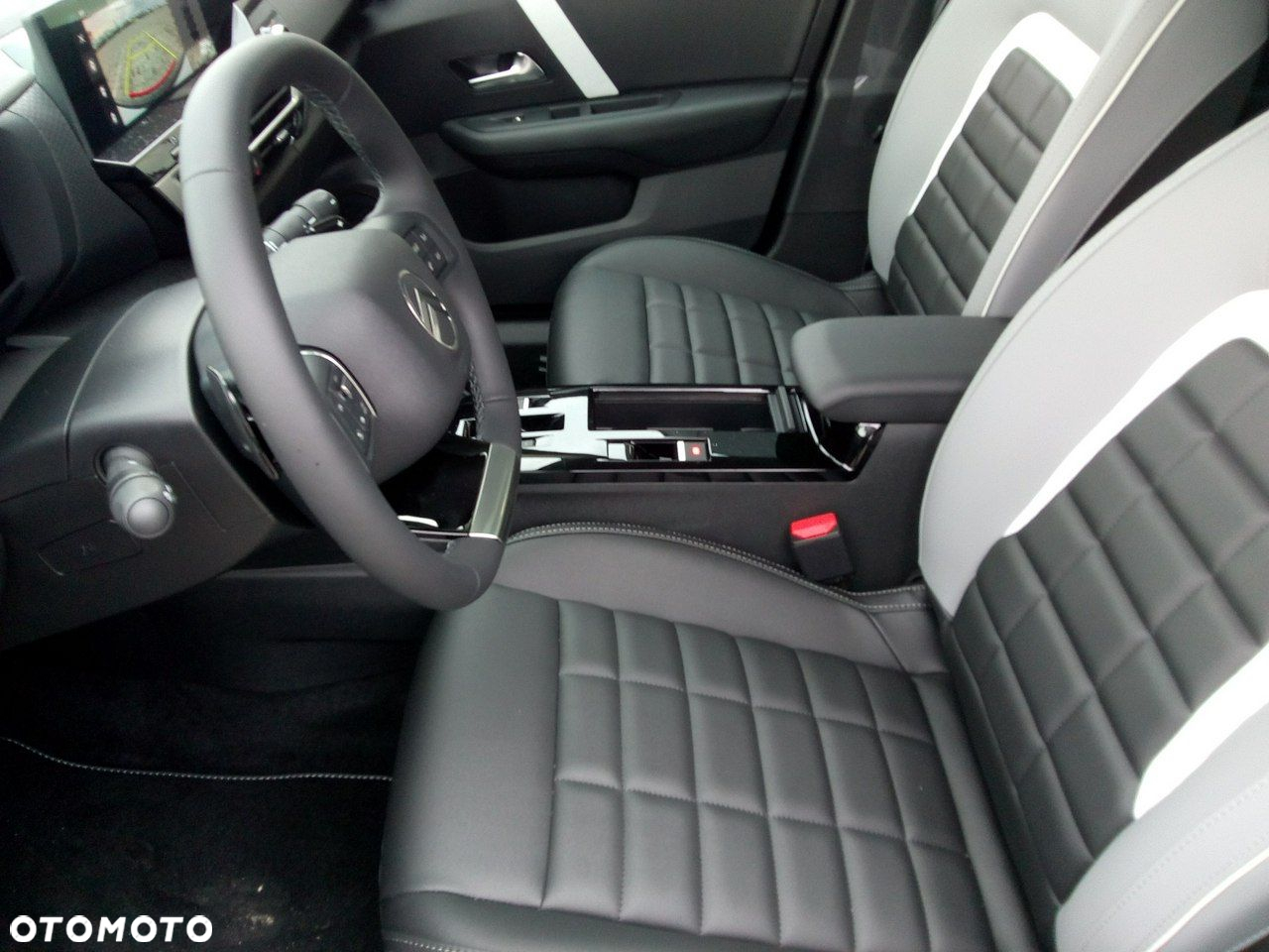 Citroën C4 1.2 PureTech Max S&S EAT8 - 9