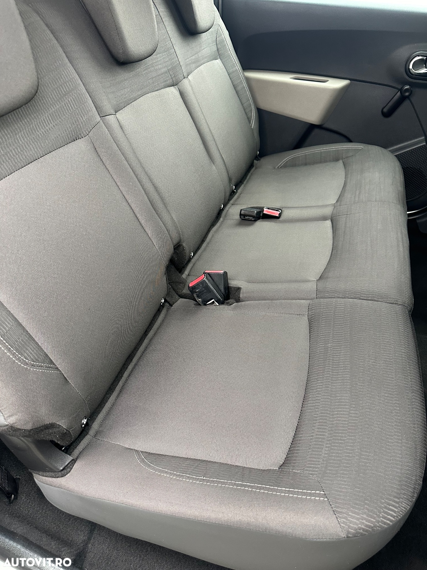 Dacia Lodgy 1.5 dCi Laureate - 10
