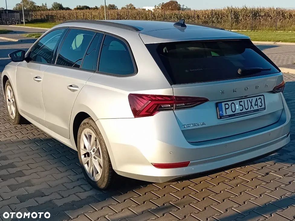 Skoda Octavia 2.0 TDI SCR Ambition DSG - 4