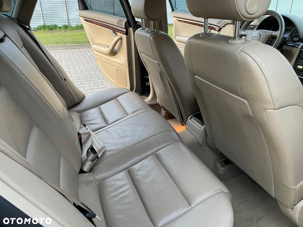 Audi A4 Limousine 1.8T - 15