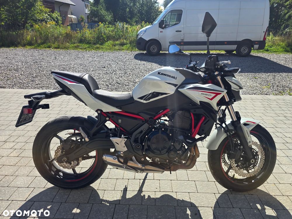 Kawasaki Z 650 - 12