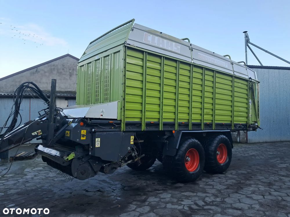 Inny Claas Quantum 5500p - 2