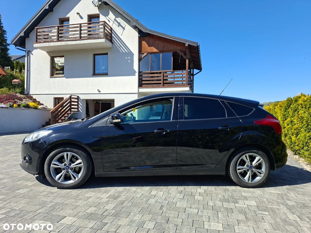 Ford Focus 1.6 TDCi DPF Start-Stopp-System SYNC Edition - 2