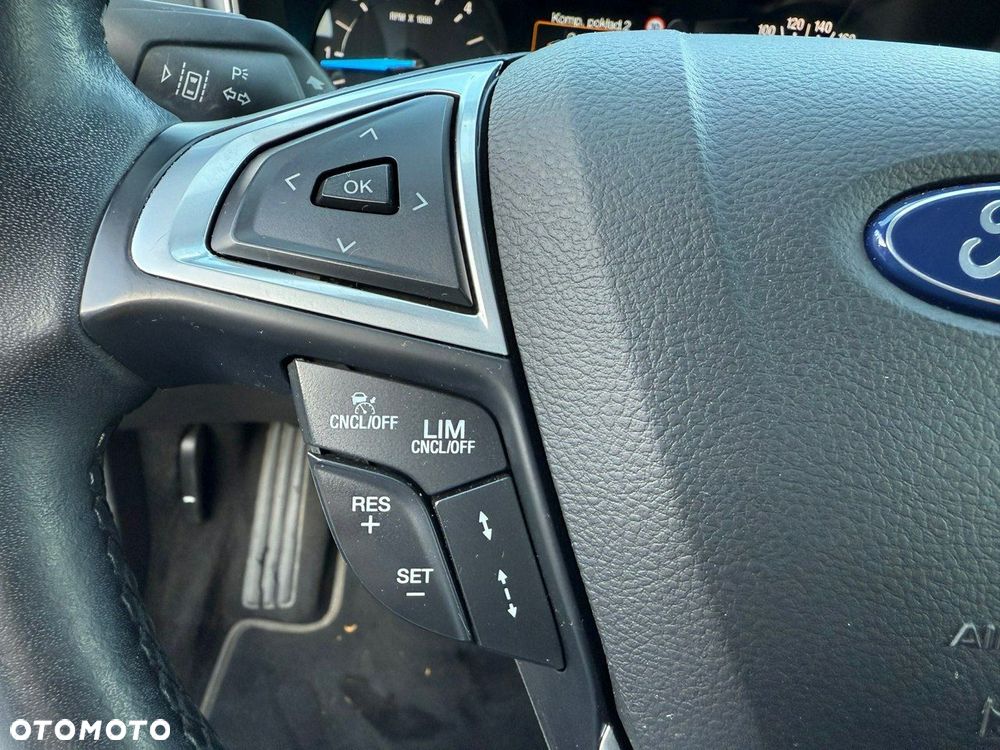 Ford Mondeo - 15