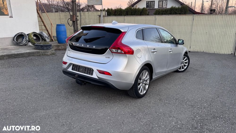 Volvo V40 D2 ECO Summum - 3
