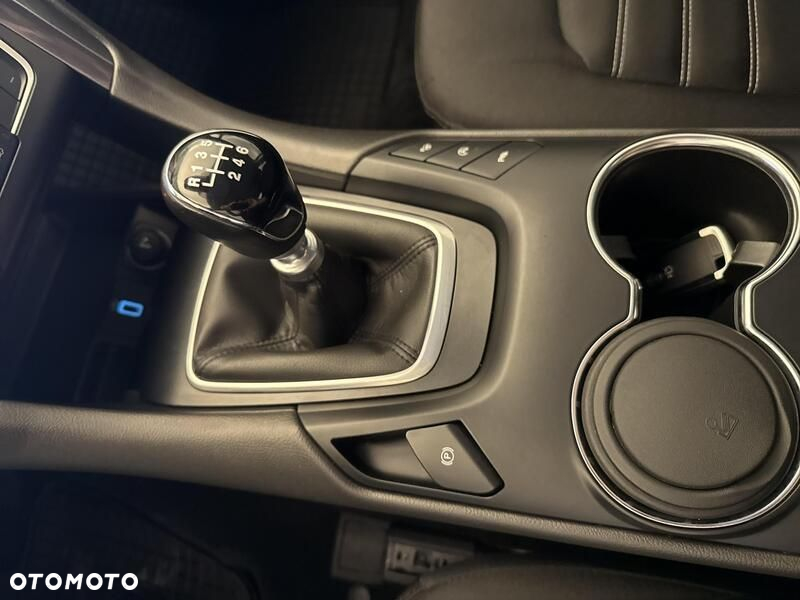 Ford Mondeo - 18