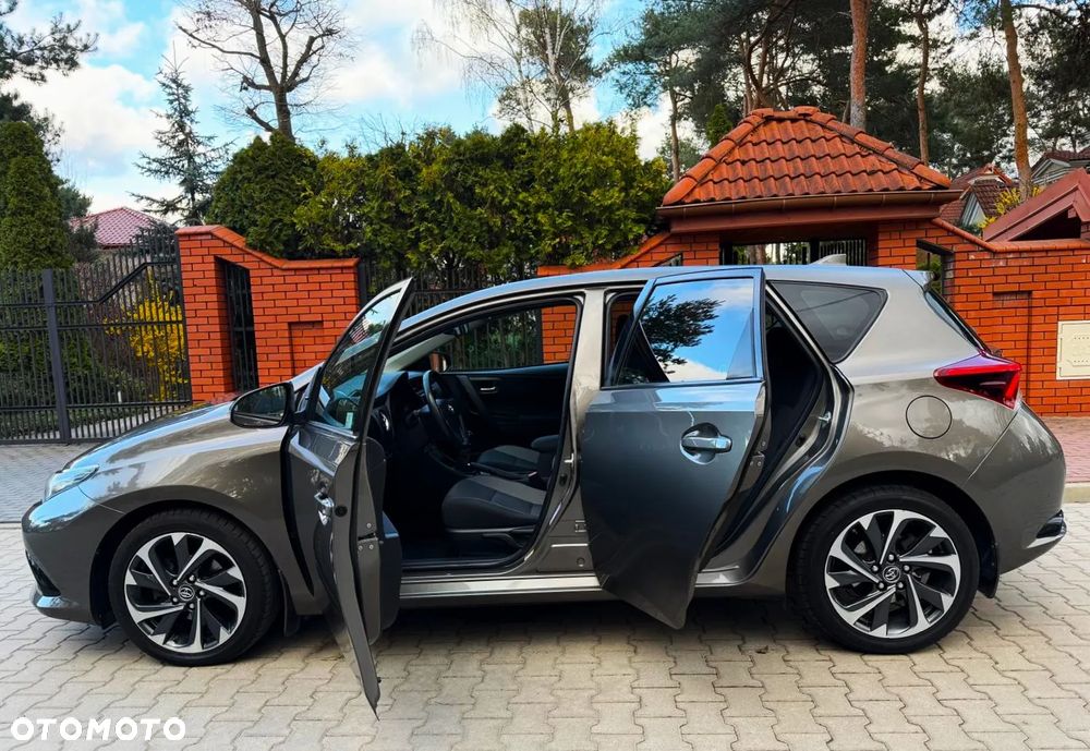 Toyota Auris 1.33 VVT-i Comfort - 20