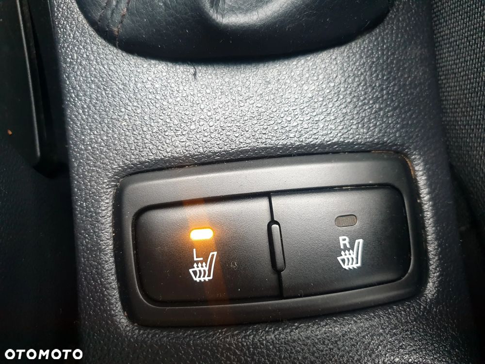 Kia Sportage 2.0 LX - 24