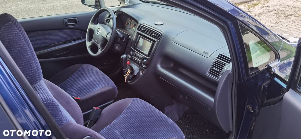 Honda Stream 1.7i ES - 4