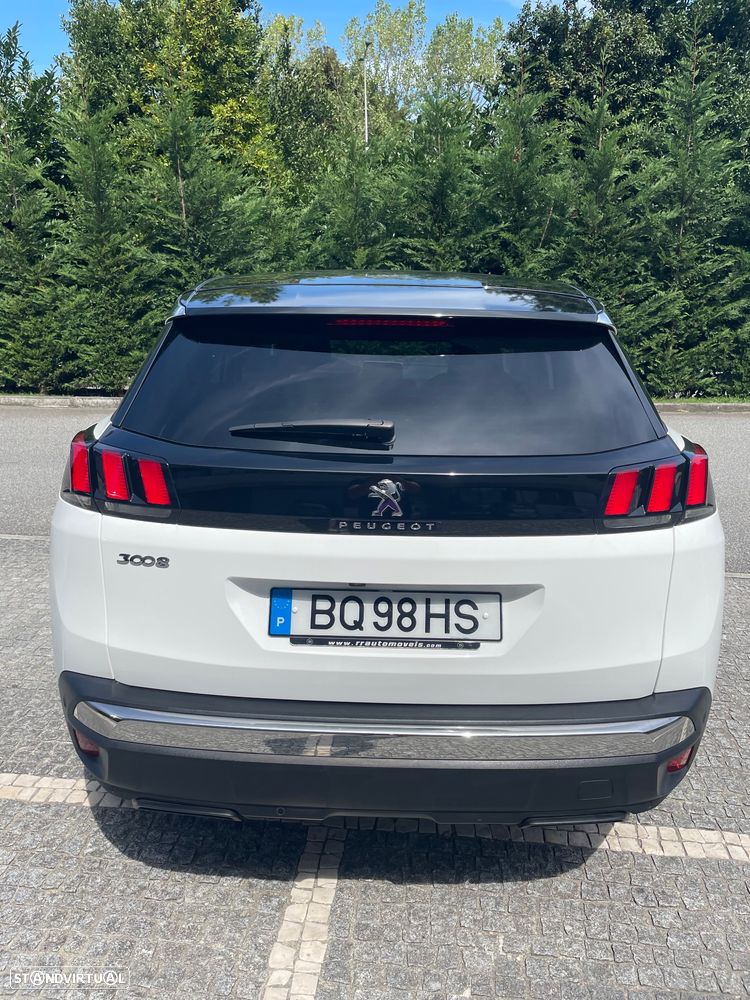 Peugeot 3008 PureTech 130 Stop & Start GPF EAT8 Allure - 13