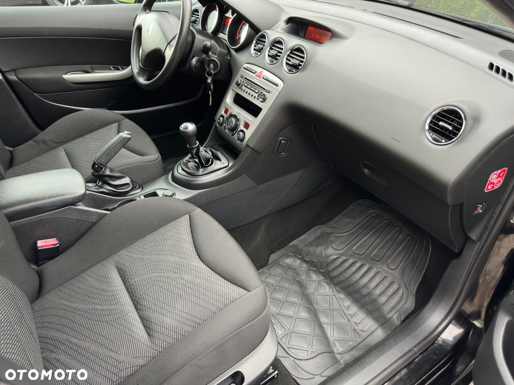 Peugeot 308 - 19