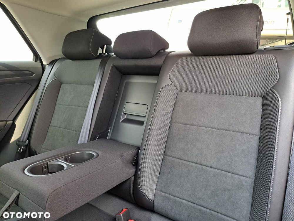 Volkswagen T-Roc 1.5 TSI Style DSG - 36