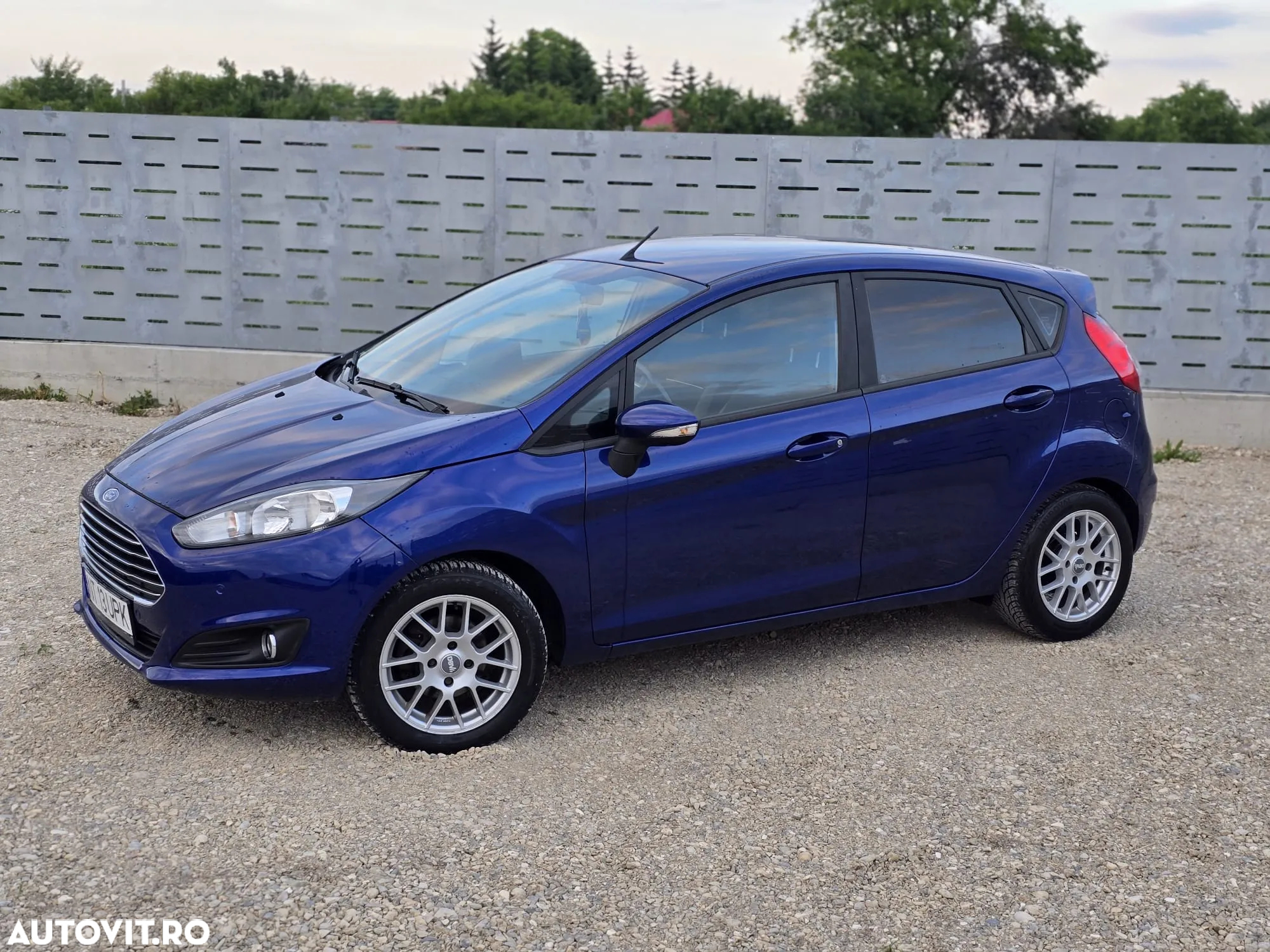 Ford Fiesta 1.6 TDCi DPF Trend - 11