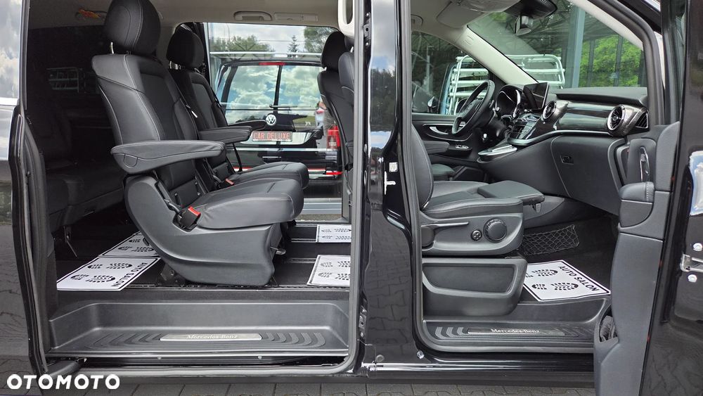 Mercedes-Benz Klasa V 250 d lang 9G-TRONIC Avantgarde - 15