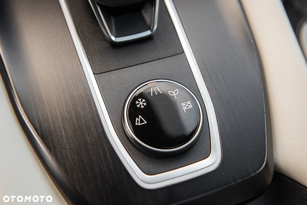 Nissan Qashqai 1.3 DIG-T 4x4 MHEV Xtronic Tekna+ - 29