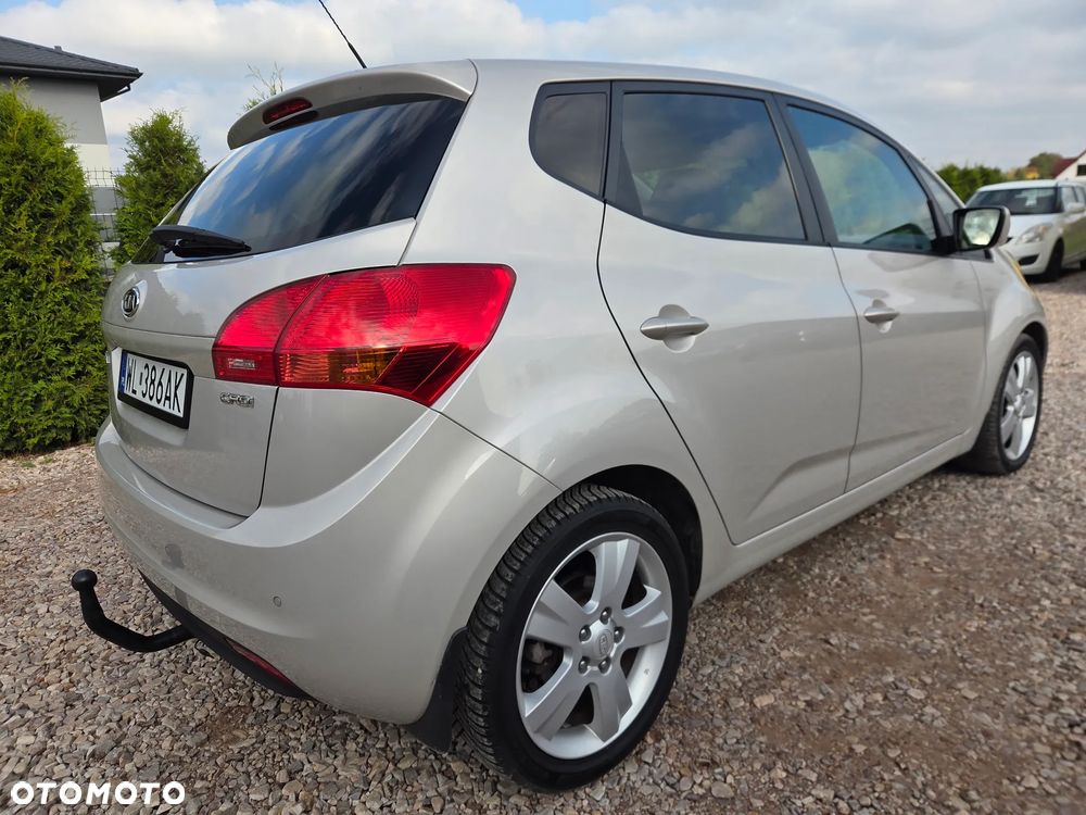 Kia Venga 1.6 CRDi 128 Edition 7 - 16