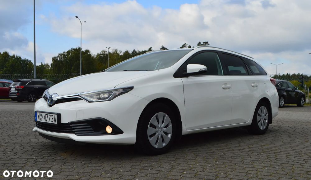 Toyota Auris 1.8 HSD Luna - 6