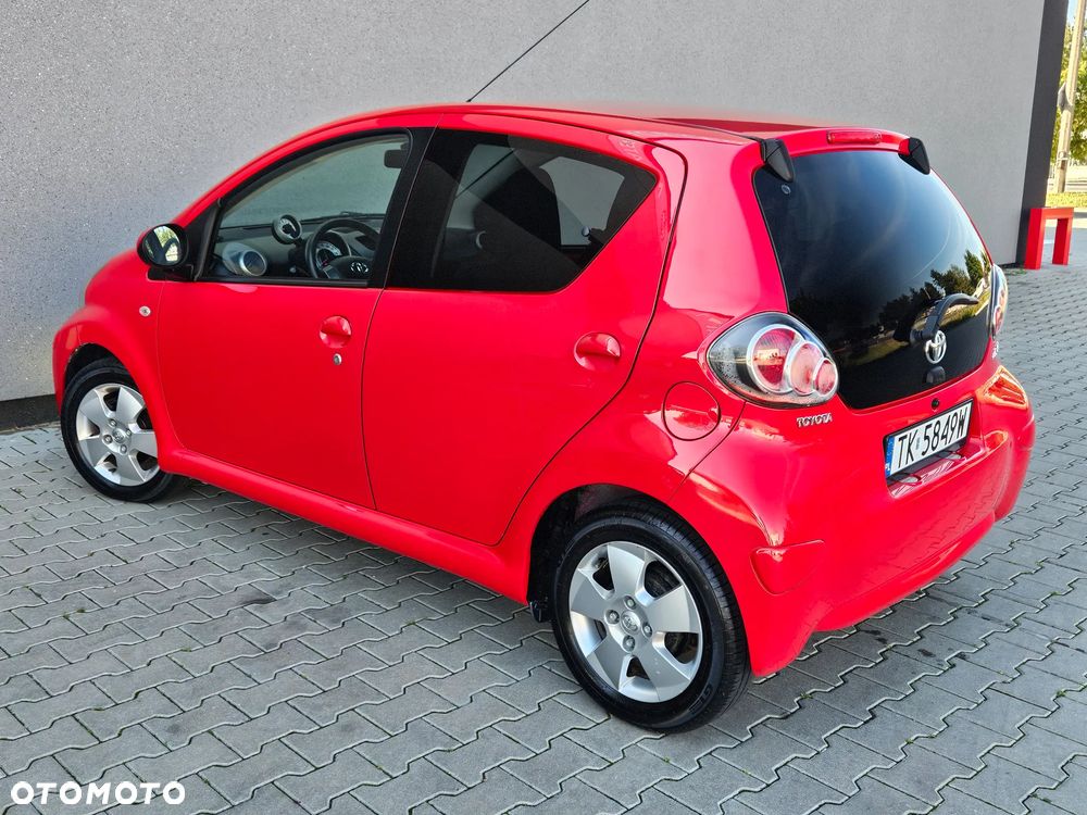 Toyota Aygo 1.0 VVT-i Luna EU5 - 18