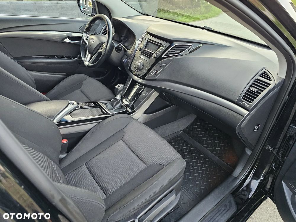 Hyundai i40 - 19