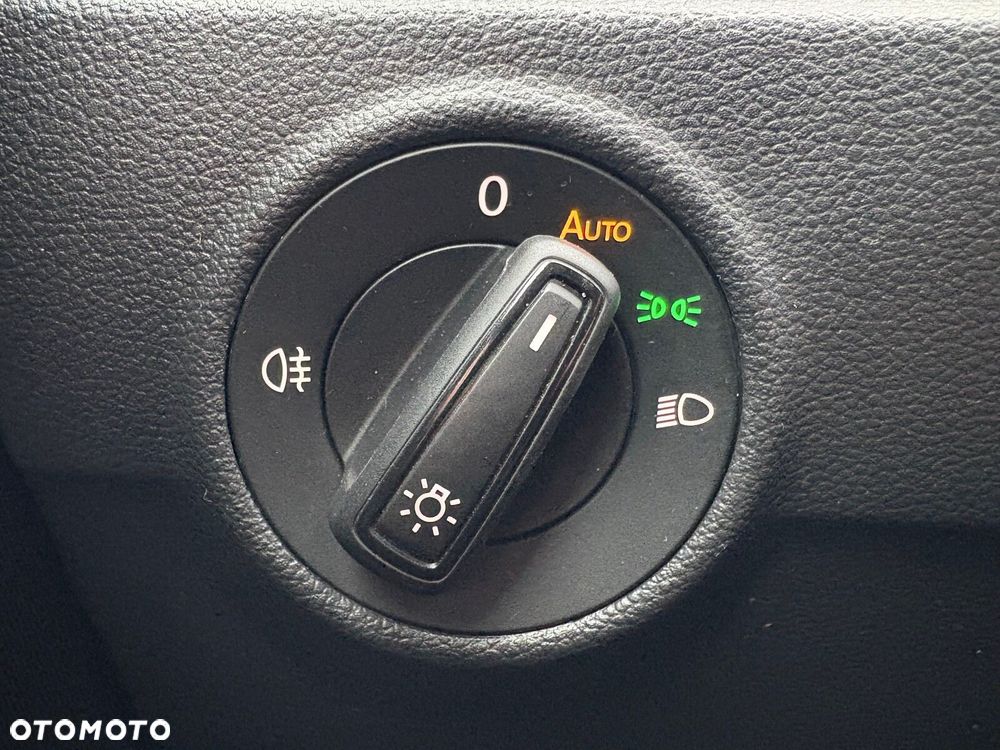 Volkswagen T-Roc 1.5 TSI Life - 22