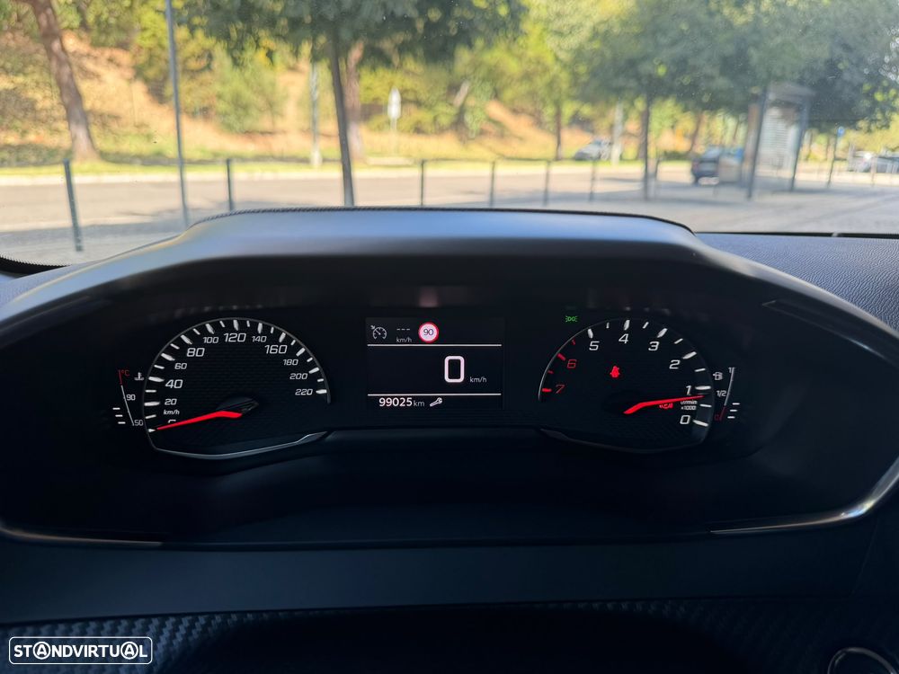 Peugeot 208 BlueHDi 100 Allure - 8