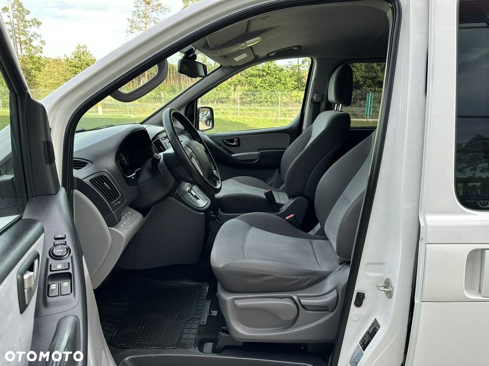 Hyundai H-1 2.5 CRDi Travel Family+ - 12