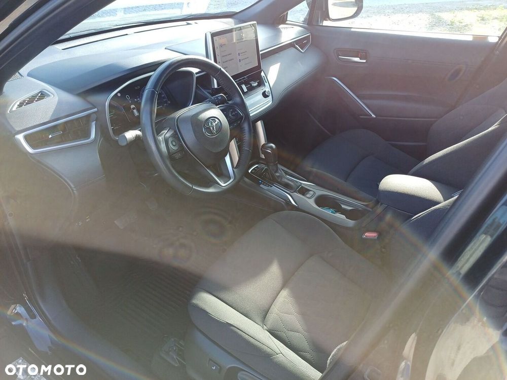 Toyota Corolla Cross - 9