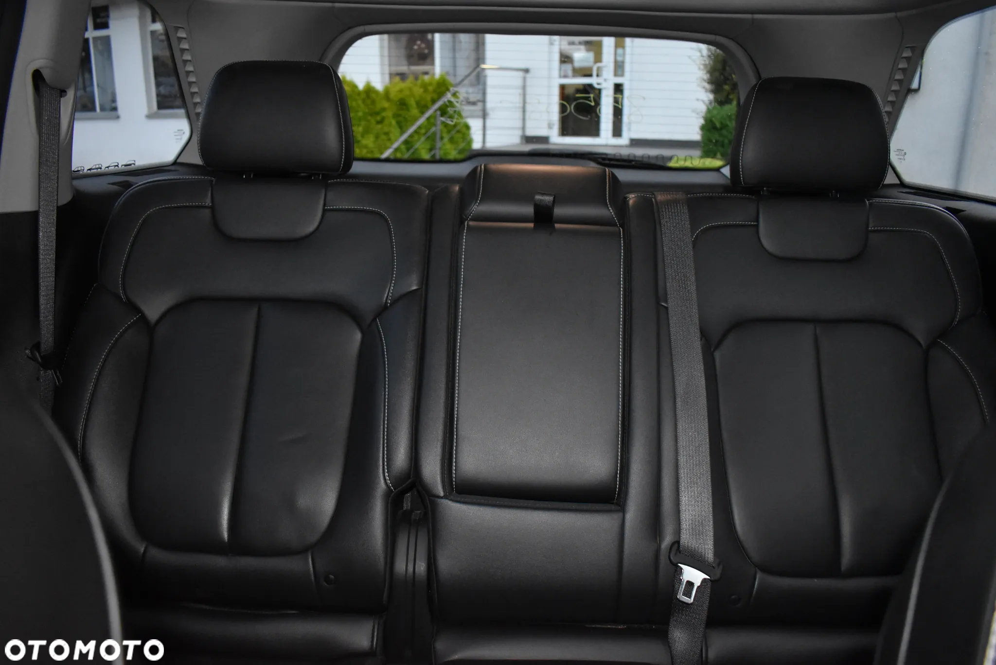 Jeep Grand Cherokee - 17