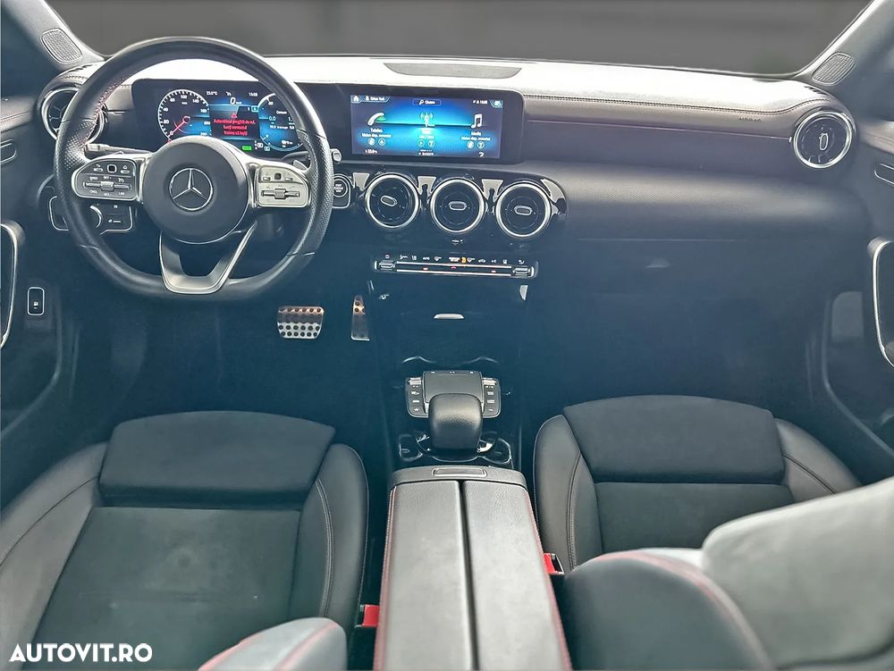 Mercedes-Benz CLA 250 e 8G-DCT AMG Line - 14