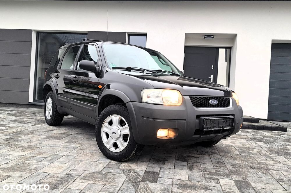 Ford Maverick 3.0 V6 Limited - 16