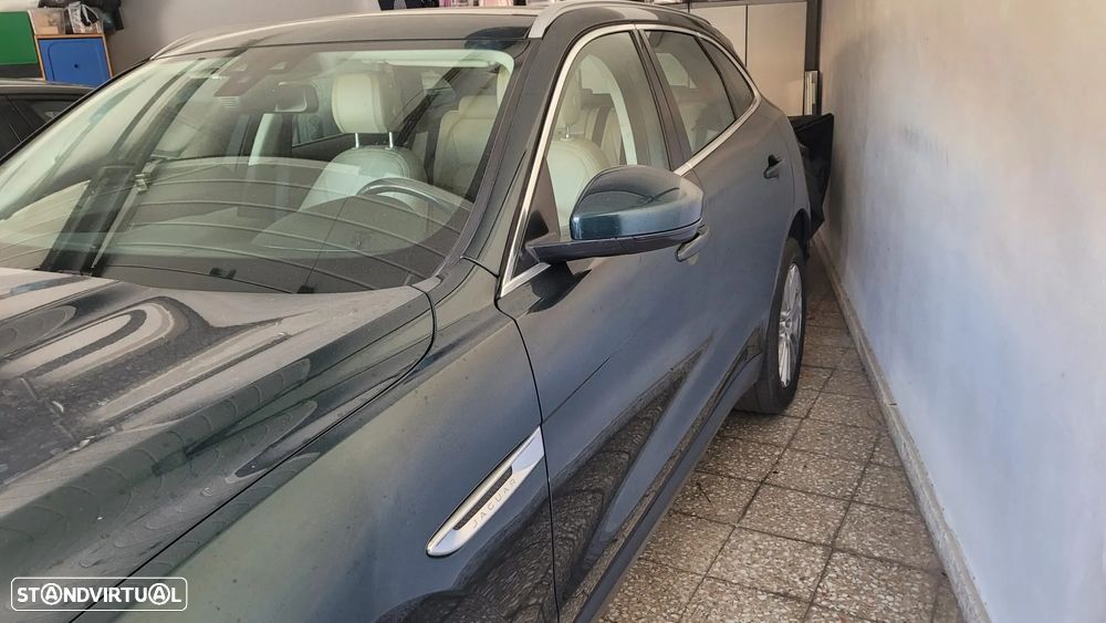 Jaguar F-Pace - 5